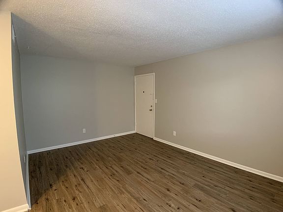 3rd image of 1105 S Brookside Ave #1109-1A