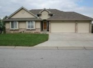 19591 Ridgeway Rd, Plattsmouth, NE 68048