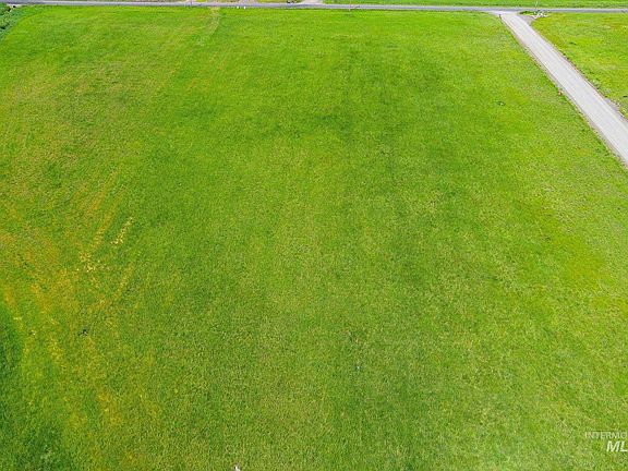 4th image of 110 Meadow Grass Loop