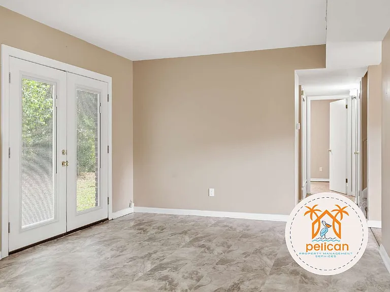 6390 Beauclair Dr — Photo 13