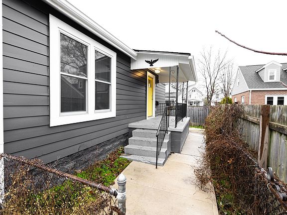 2nd image of 341 E Markison Ave #341-1/2