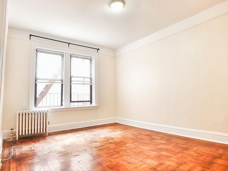 1st image of 30-14 29th St #2