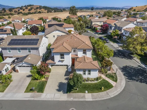 4 Brookline Dr, Novato, CA 94949