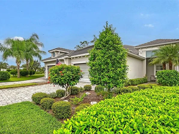 2984 SKY BLUE COVE, BRADENTON, FL 34211