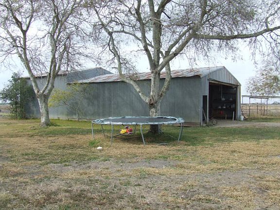 3rd image of 5304 County Road 515