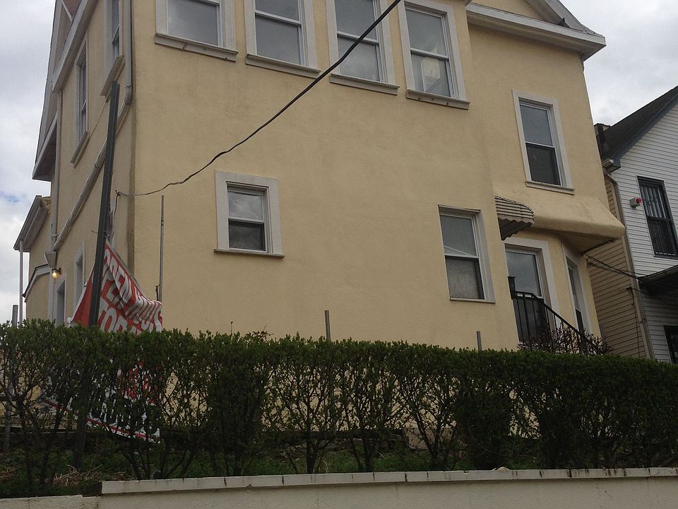 1st image of 2070 Honeywell Ave