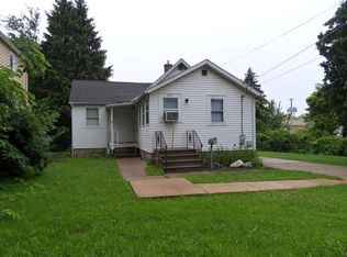 830 High St, Aurora, IL 60505