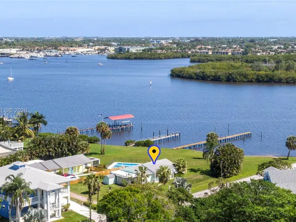779 SW 31st St, Palm City, FL 34990