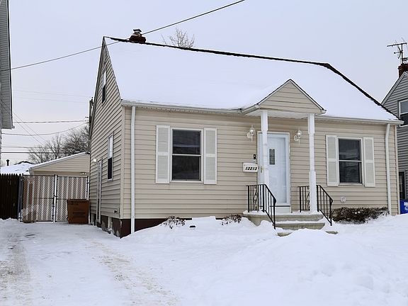 2nd image of 12213 Emery Ave