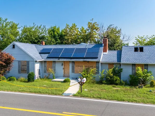 8547 Hearns Pond Rd, Seaford, DE 19973