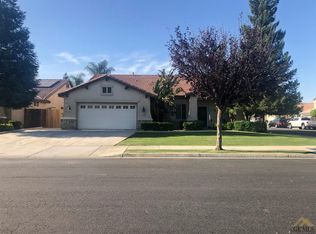 11002 Cypress Falls Ave, Bakersfield, CA 93312