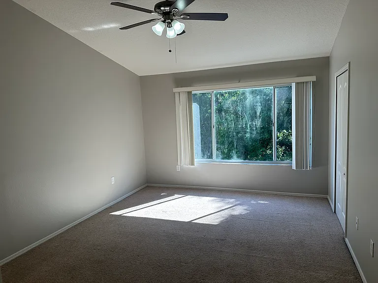 1239 Kennewick Ct — Photo 15