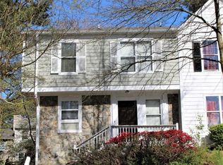 1068 Falling Water Dr SE, Smyrna, GA 30080