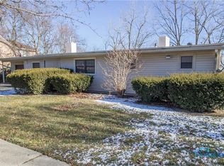 418 River Rd, Maumee, OH 43537