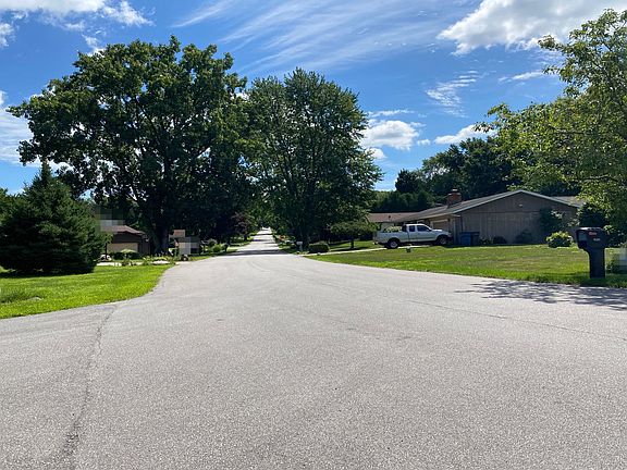 5th image of 5802 W Skyline Dr
