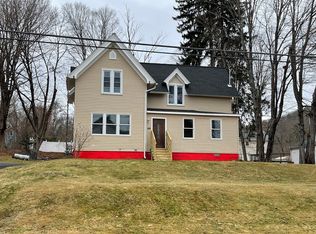 59 High St, Warren, MA 01083