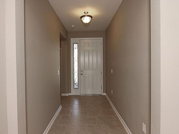 2nd image of 258 Drayton Ave