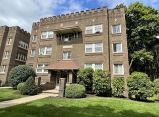 2765 Lancashire Rd #5, Cleveland, OH 44106