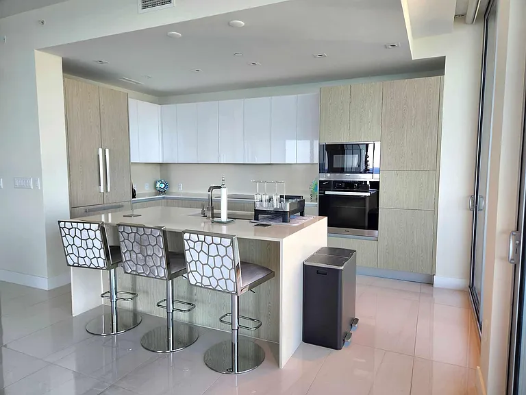 3100 N Ocean Dr #H-1503 — Photo 8