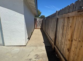 1123 Valerie St, Santa Maria, CA 93454
