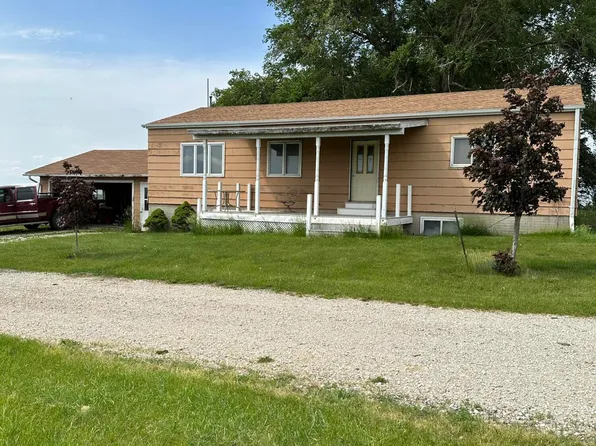 3050 Lakins Grove Ave, Kamrar, IA 50132