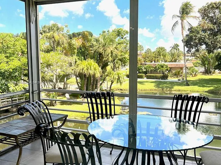 5051 W Oakland Park Blvd #204 — Photo 21