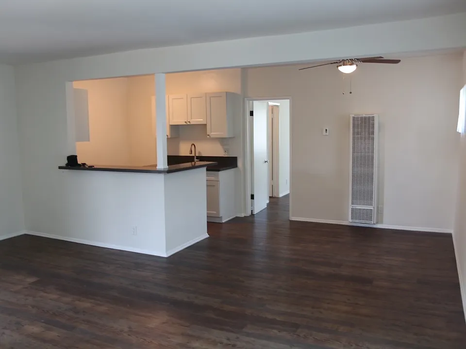 2059 S Spinnaker St #2