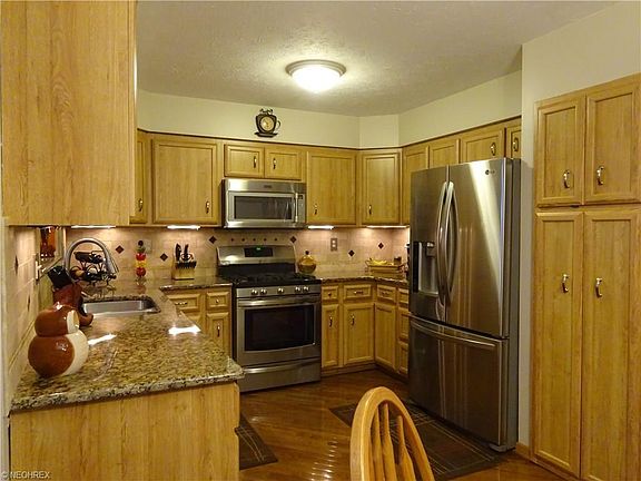 4th image of 16971 Stag Thicket Ln