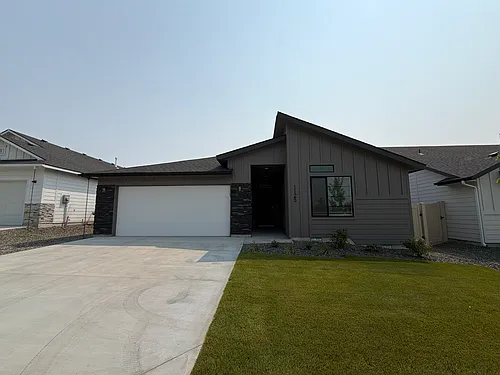 1125 W Jasper St Photo 1