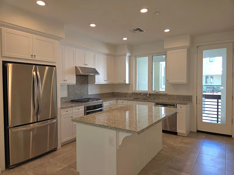 5577 Apex Dr — Photo 6