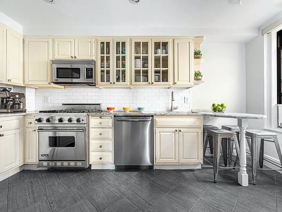 1st image of 35 W 92nd St #4C