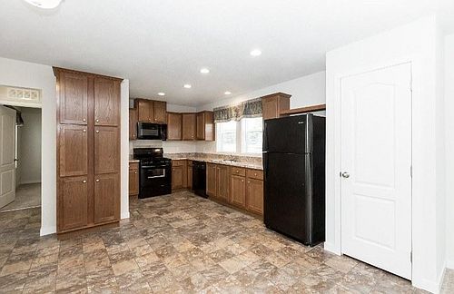 1st image of 25249 Carmel St