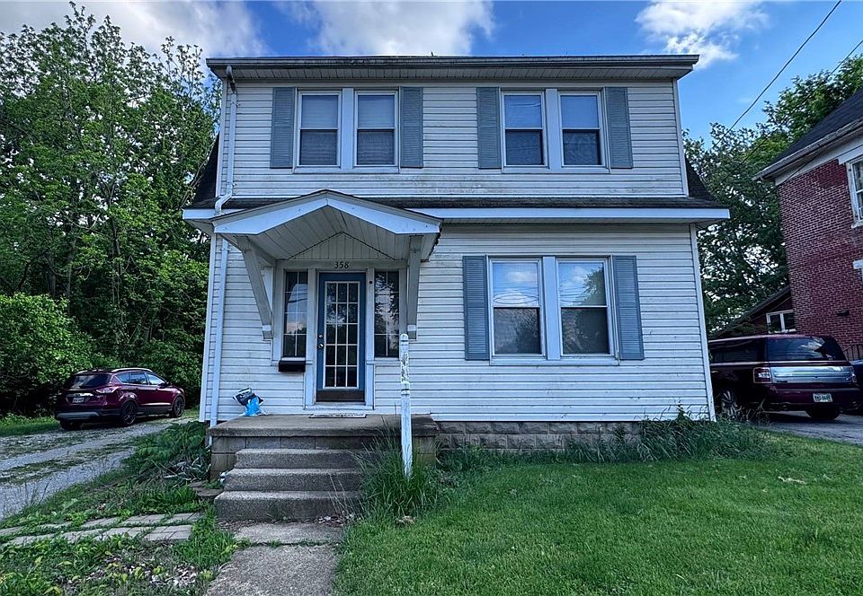 1st image of 358 W Locust St