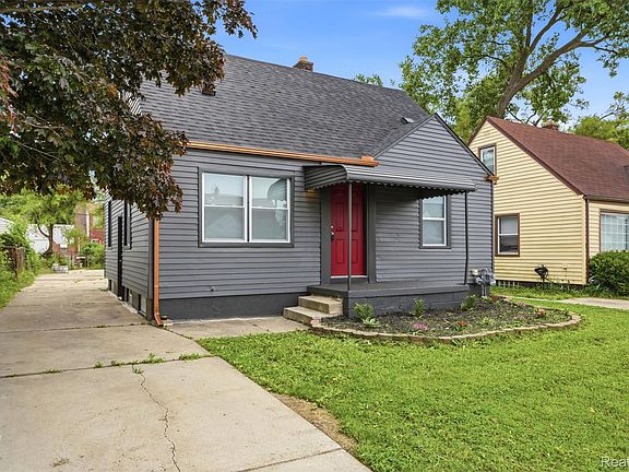 2nd image of 4127 17th St