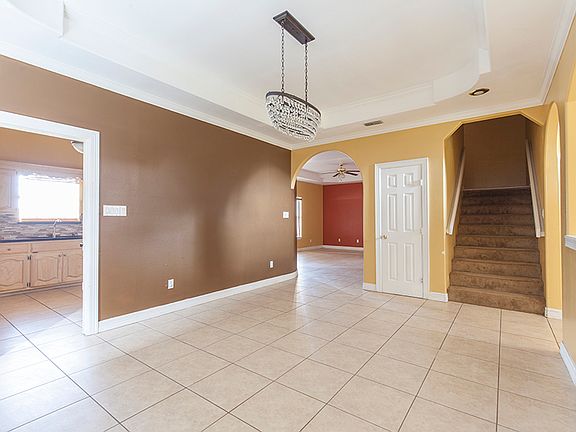 3rd image of 4806 Fawn Cir