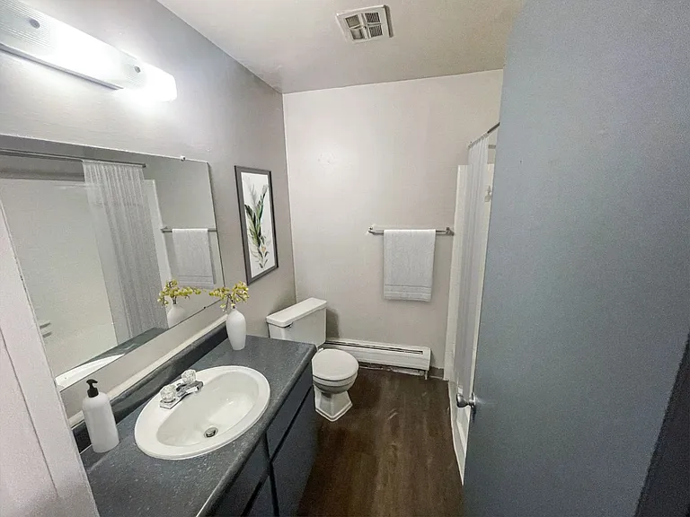 21516 Dequindre Rd — Photo 6