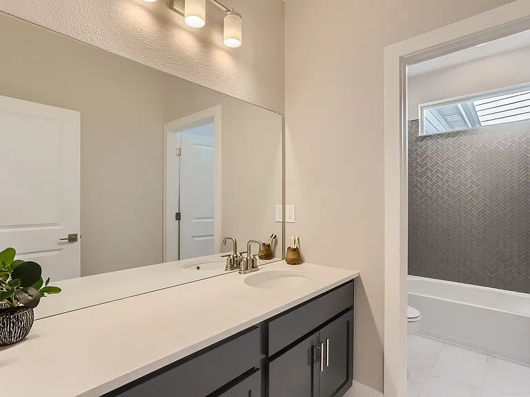 2050 Ballyneal St — Photo 11