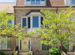 138 Vine St #13, Westlake, OH