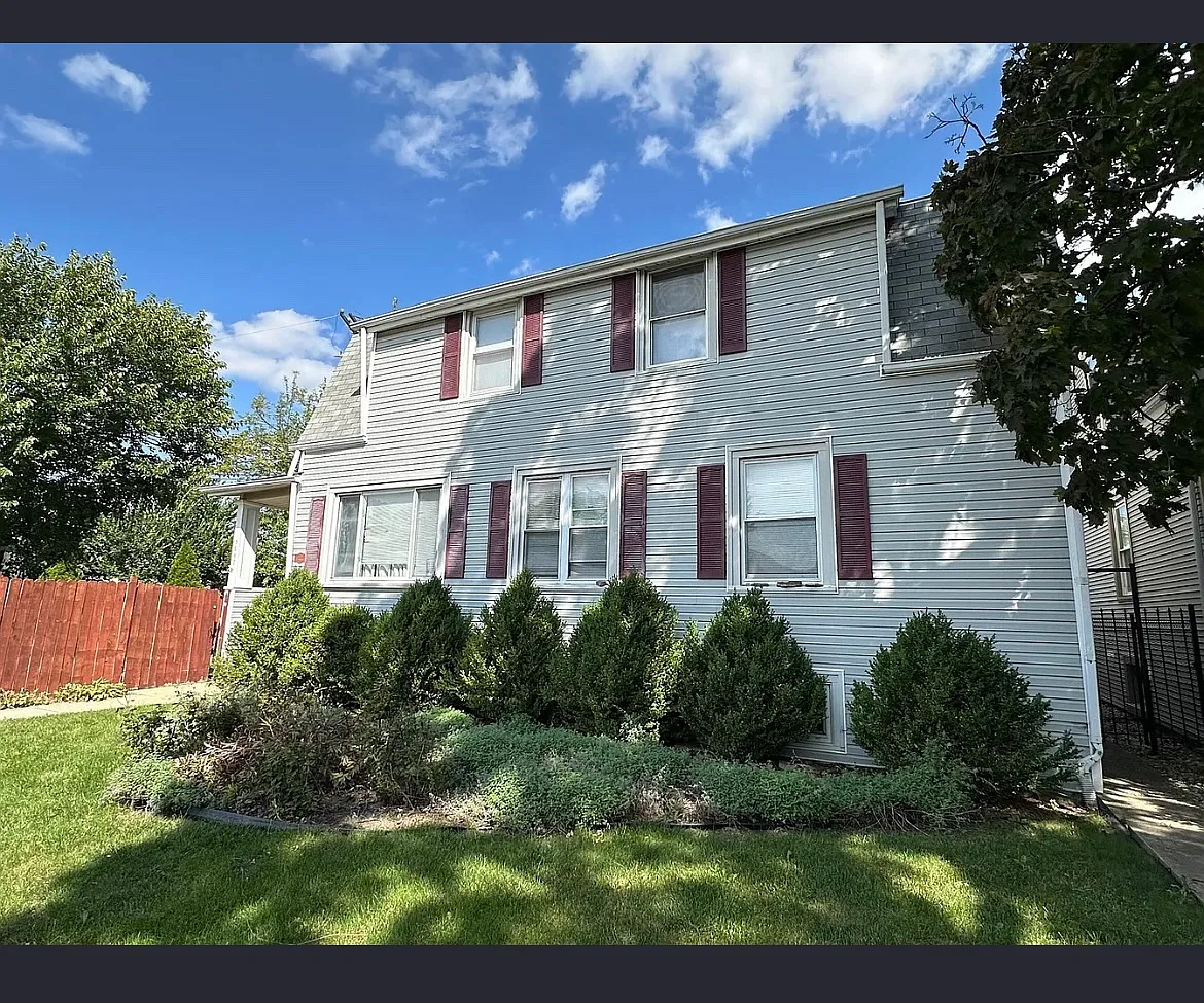 5649 N Mason Ave — Photo 1