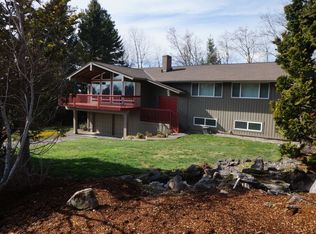 8543 NW Reed Dr, Portland, OR 97229