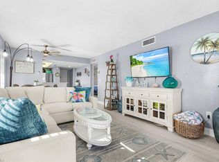 53 High Point Cir W APT 310, Naples, FL 34103