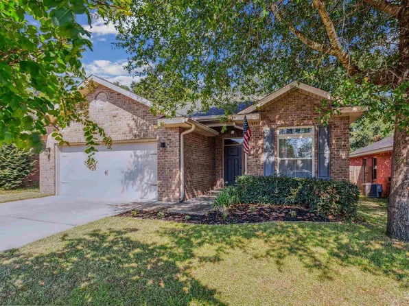 5781 Jade Moon Cir, Milton, FL 32583