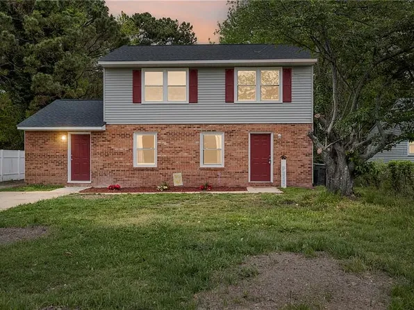 105 Ireland St, Hampton, VA 23663