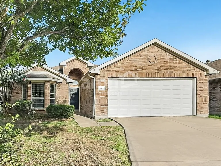 1613 Bob Dr — Photo 1