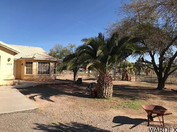 2nd image of 2175 E Pecan Ln