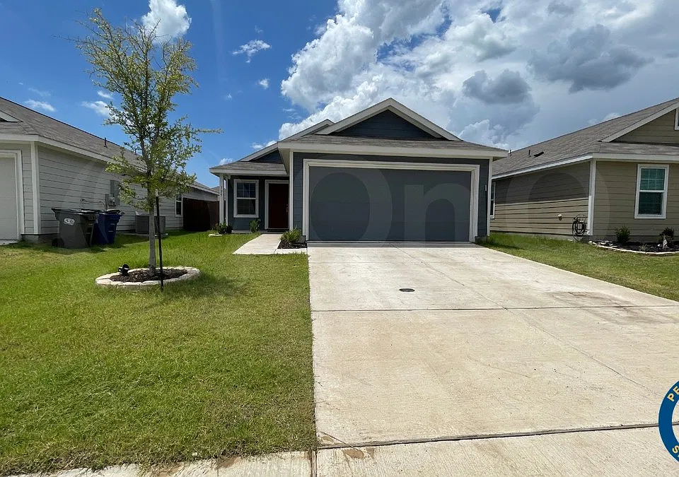 729 Dashwood Dr