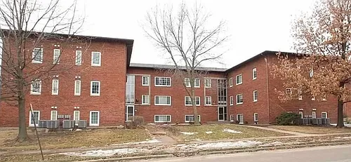 400 Grandview Ct Photo 1
