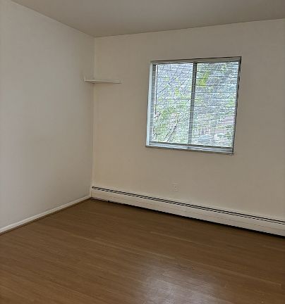 5th image of 22000 Beck Rd #2