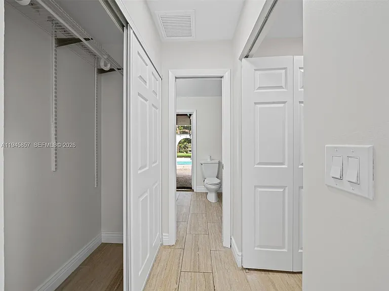 10251 NW 39th Ct — Photo 17