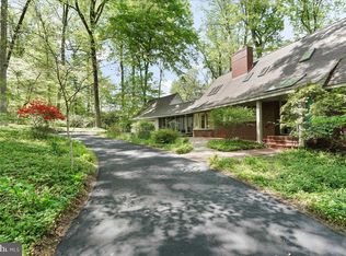 17 Walnut Ridge Rd, Wilmington, DE 19807